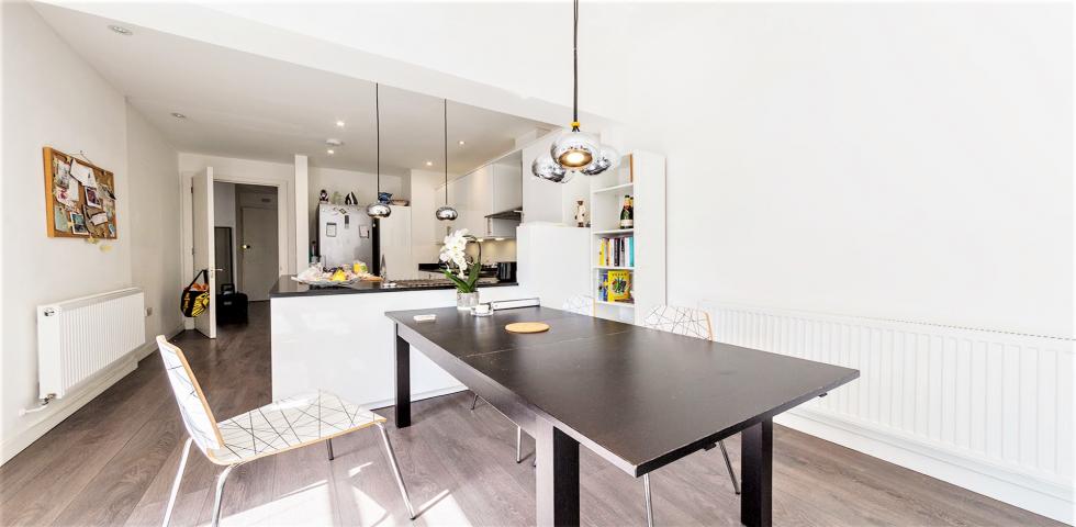 			3 Bedroom, 1 bath, 1 reception Flat			 Dyne Road, KILBURN